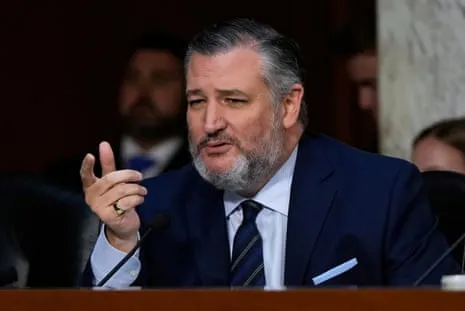 Ted Cruz Likens Brendan Carr's Statements to Mob Boss Tactics