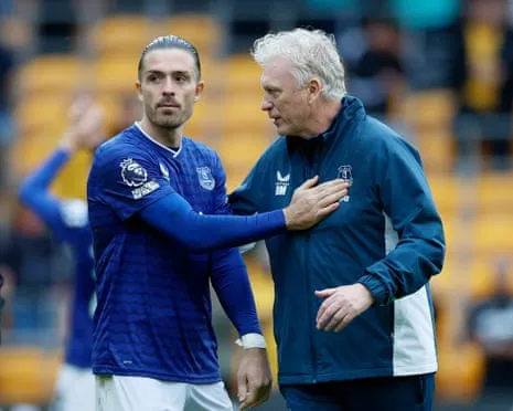 Moyes Possesses Offensive Weaponry to Break Anfield Shackles