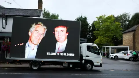 Several Detentions Made Following Donald Trump and Epstein Pictures Displayed on Windsor Castle